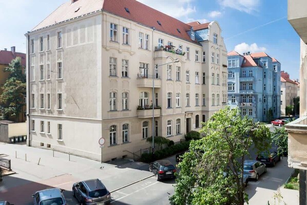 Exterior - Matejki 61 | White and Wood Studio | Poznań Center (Poznan)