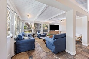 Smart TV, DVD player, books