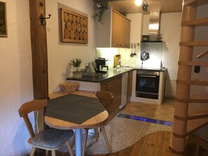 Comfort Duplex | Private kitchen | Full-sized fridge, microwave, oven, stovetop - Donebauer (Uebersee)