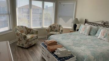 5 Schlafzimmer, Bügeleisen/Bügelbrett, Reisekinderbett, WLAN