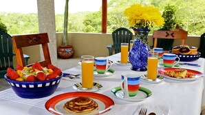 Breakfast area - Heavenly Villa Huatulco (Santa María Huatulco)