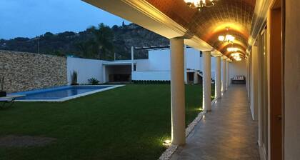 Quinta 10 habitaciones jardin y alberca