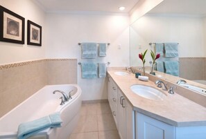 Bathroom - Palm Beach 302 (Worthing)