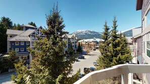 Property grounds - 1BR + Loft | Tyndall Stone Lodge | Village Location | Pool & Hot Tub | Private Balcony w/ BBQ (Whistler)