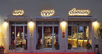 DOMUS VESUVIO