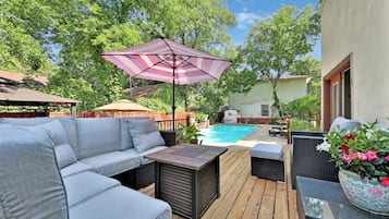 Sundeck