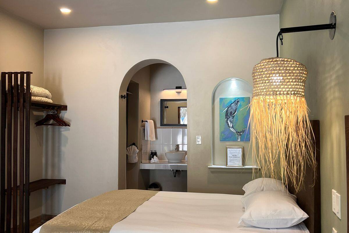 standard double room | free wifi, bed sheets