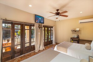 Free WiFi, bed sheets - Hotel 1697 Loreto (Loreto)