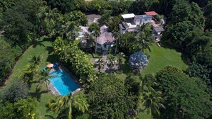 Unclassified image, 2 of 29, button - Villa Evergreen (Paynes Bay)