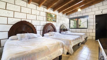 Family Room | 1 bedroom, iron/ironing board, free WiFi, bed sheets