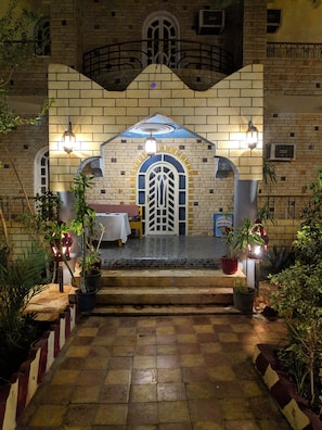 Entrée de l’hébergement