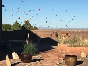 Property grounds - Beautiful Custom Tuscan 3,000 Sq/ft Home W/Pool (Albuquerque)