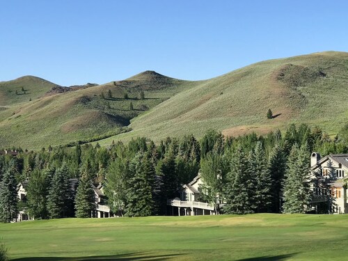 Condo minuscule, tranquillement niché dans Sun Valley                                       