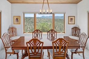 Dining - 30 Min to Mesa Verde, Pet Friendly, Big Views! (Dolores)