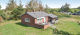 2 bedroom lovely home in Vejers Strand