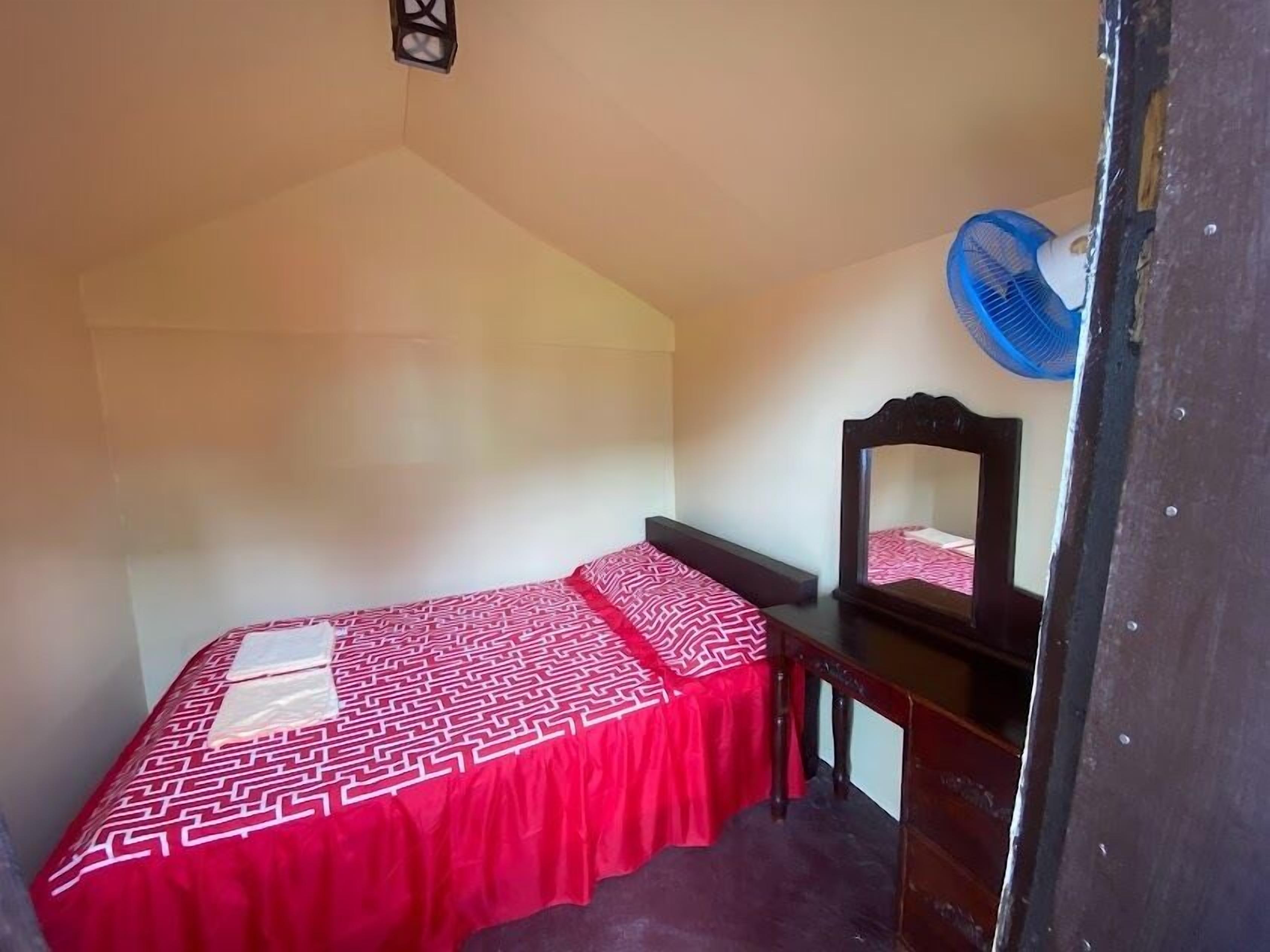 Phòng Economy | Nệm Select Comfort, phòng cách âm 