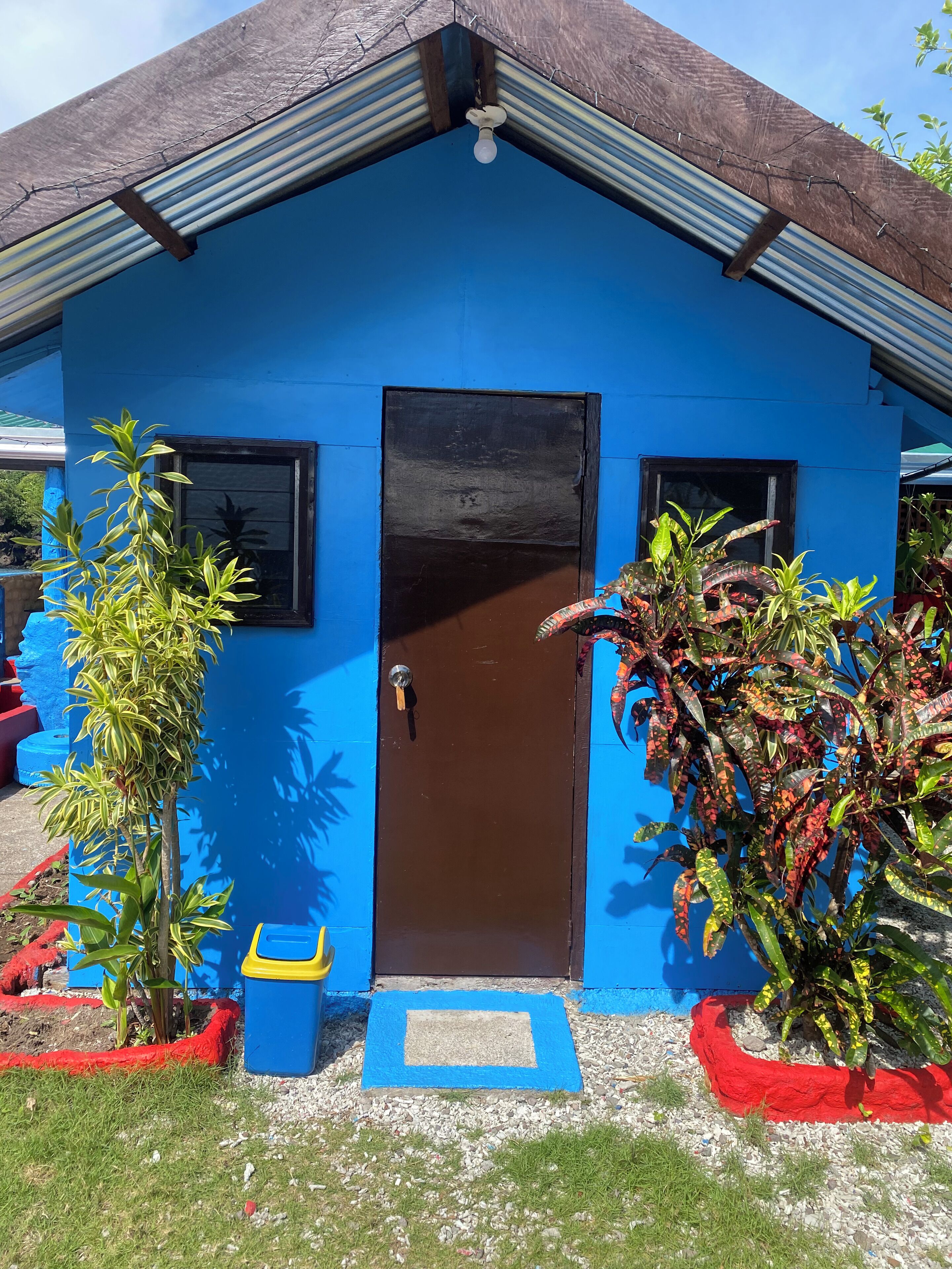 Economy Room | Select Comfort beds, soundproofing, free wired internet, bed sheets