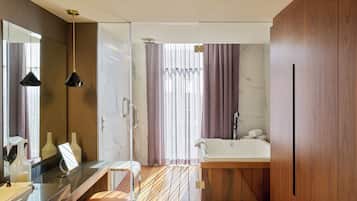 Vasca idromassaggio privata