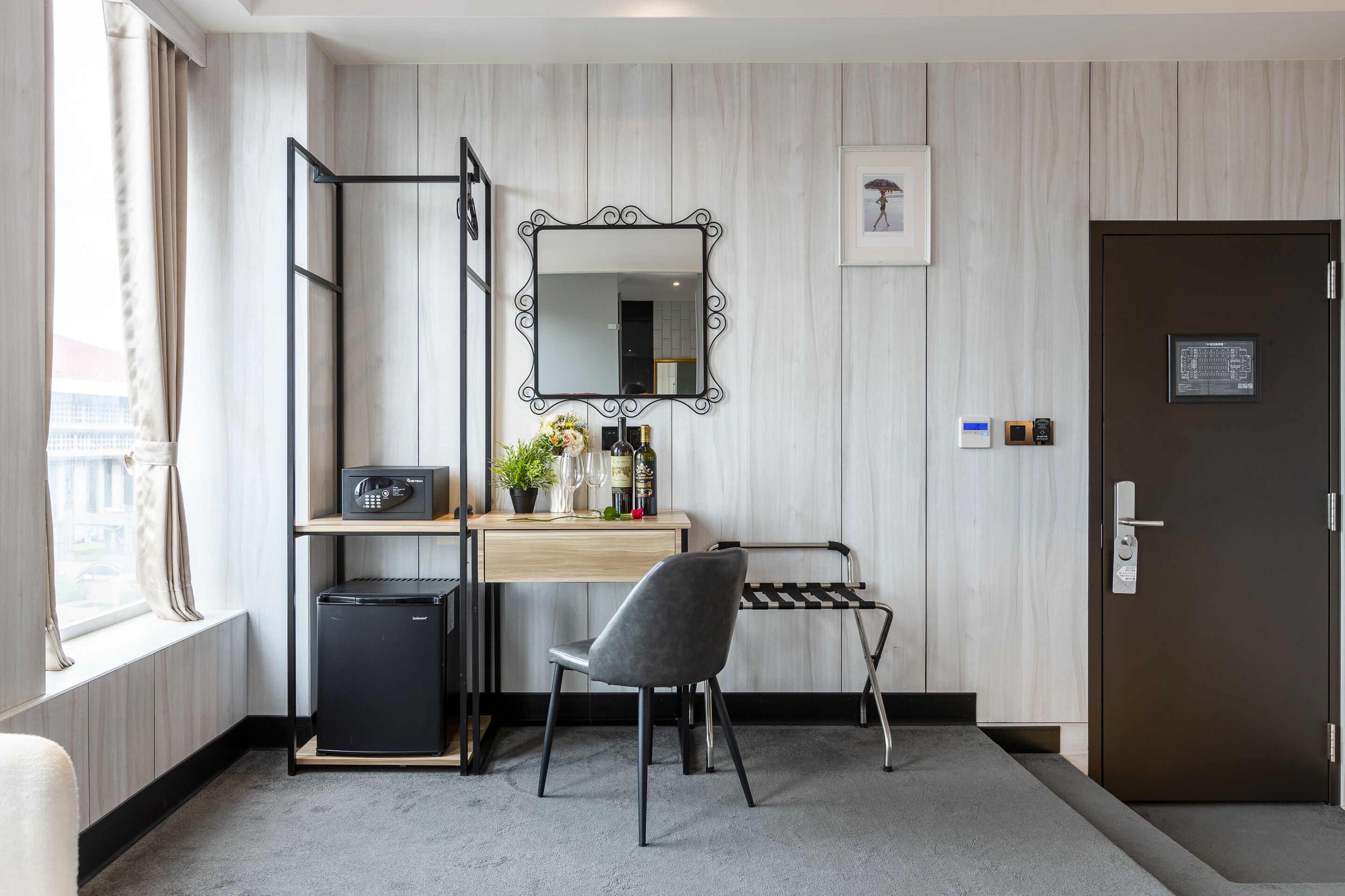 double room, city view | living area | 49-inch lcd tv with cable channels, tv