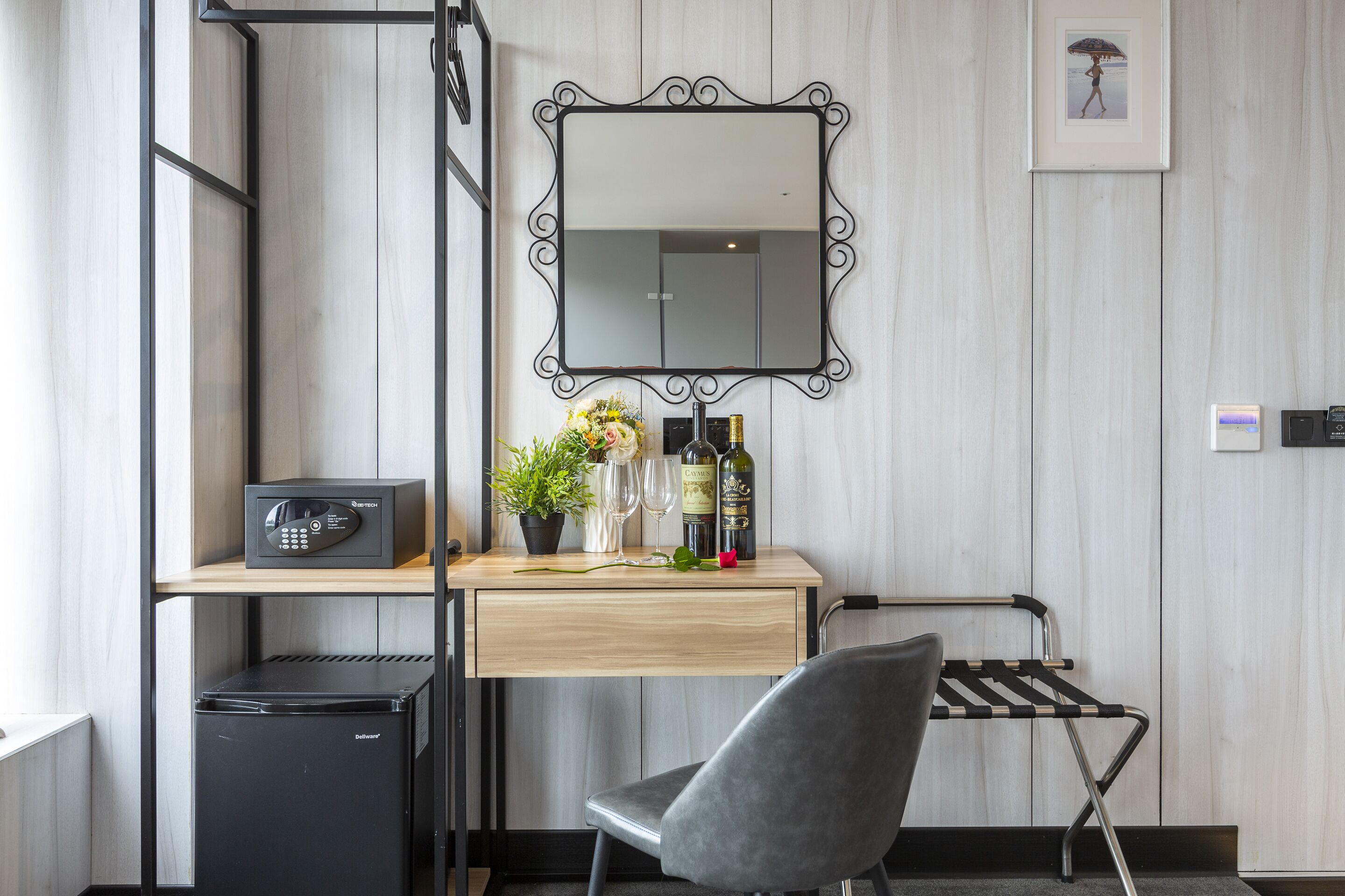 double room, city view | 1 bedroom, free minibar, in-room safe, soundproofing