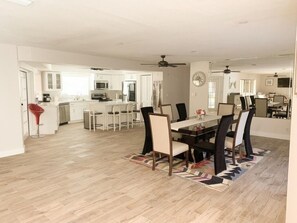Dining - Beaches & Island Hopping to Singer & Peanut Islands - Intracoastal Home (Riveria Beach)