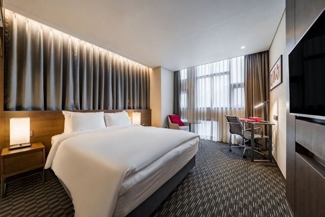 In-room safe, desk, laptop workspace, free WiFi