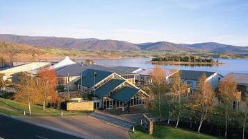 Bagian depan properti