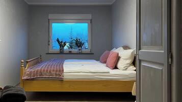 3 dormitorios, escritorio, wifi y ropa de cama