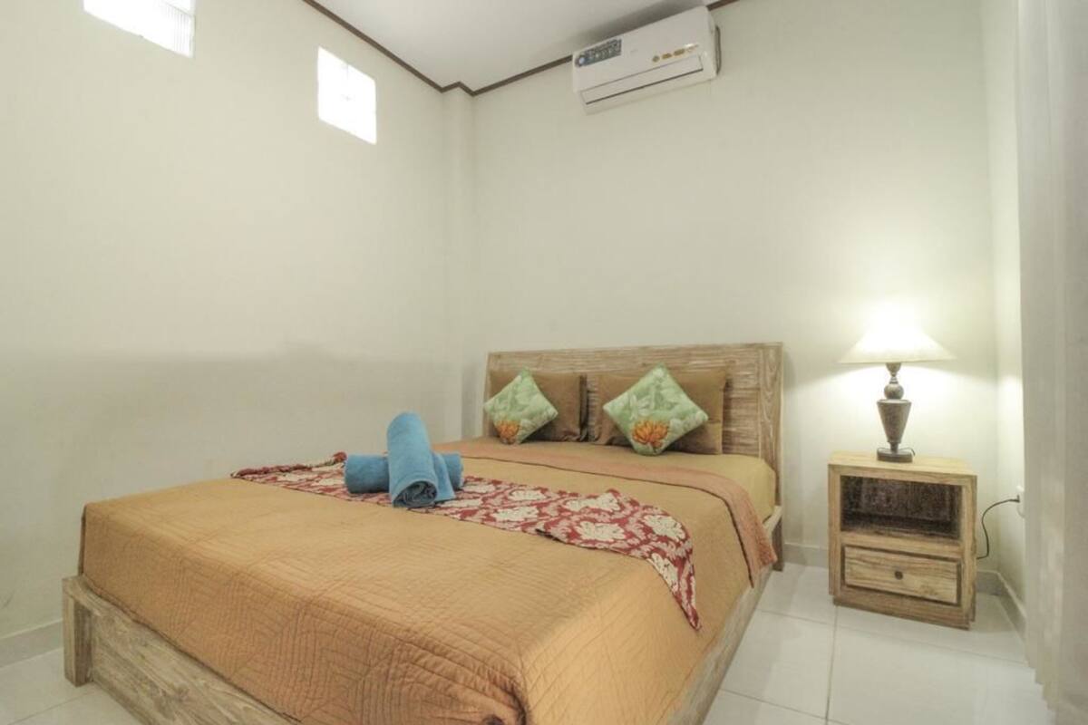 Standard Single Room | Desk, WiFi (free)