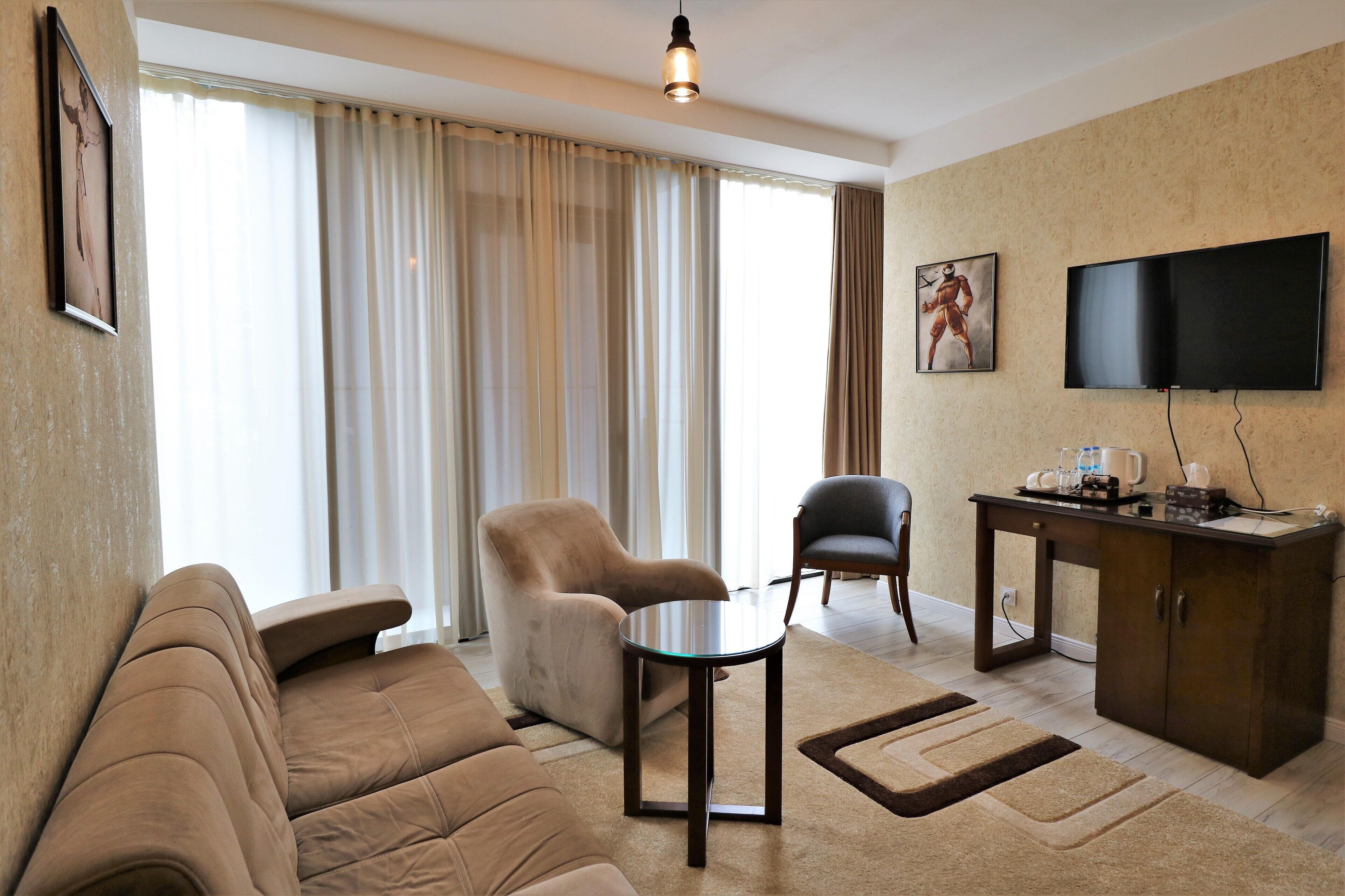 superior room | living room | 500-cm lcd tv with satellite channels, tv