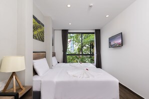 Premier Twin/ Double Room, City View - Titan Hotel (Formerly known as Golden Lotus Central) (Nha Trang)