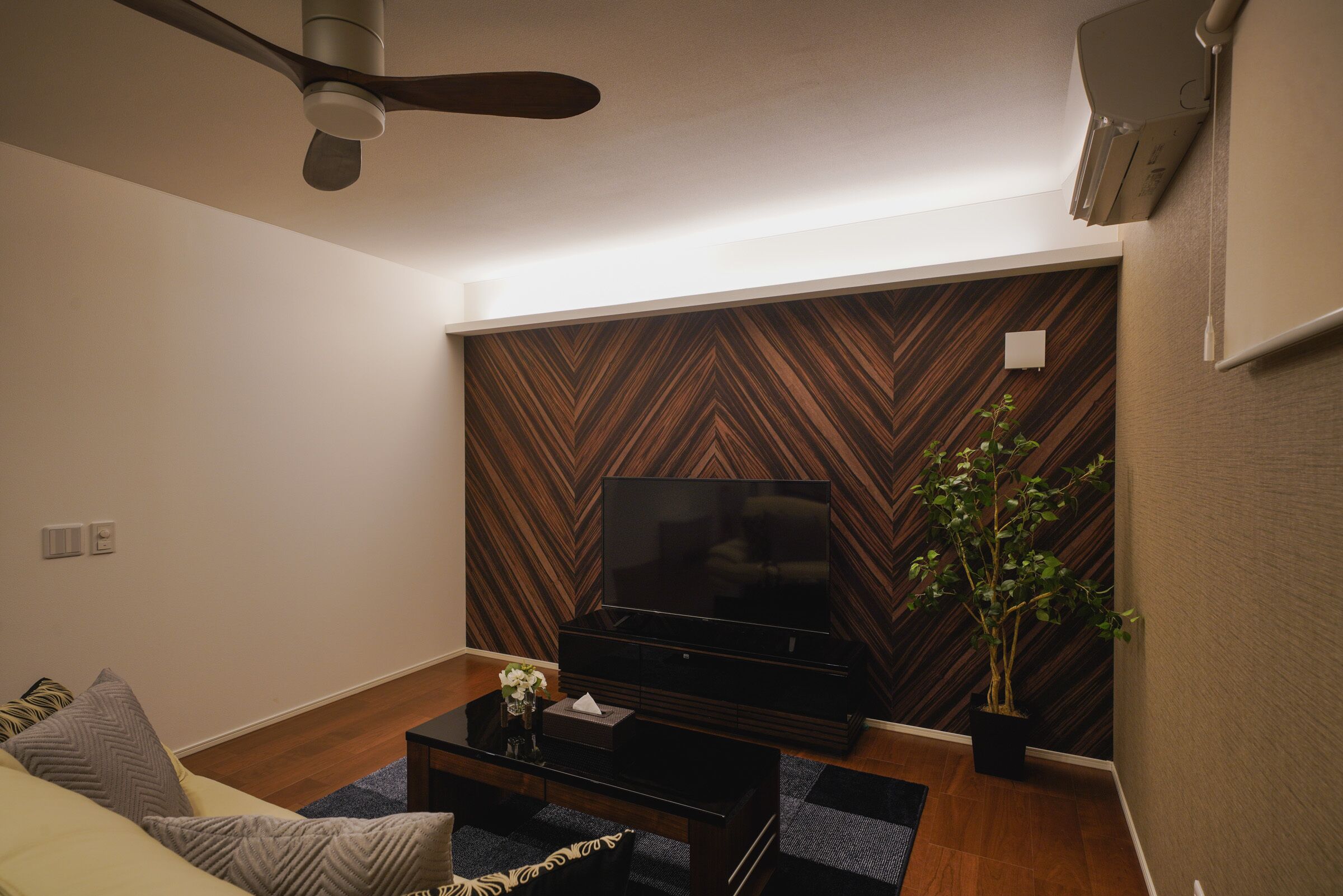 Japanesque | Living room