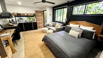 Desk, iron/ironing board, free WiFi, bed sheets