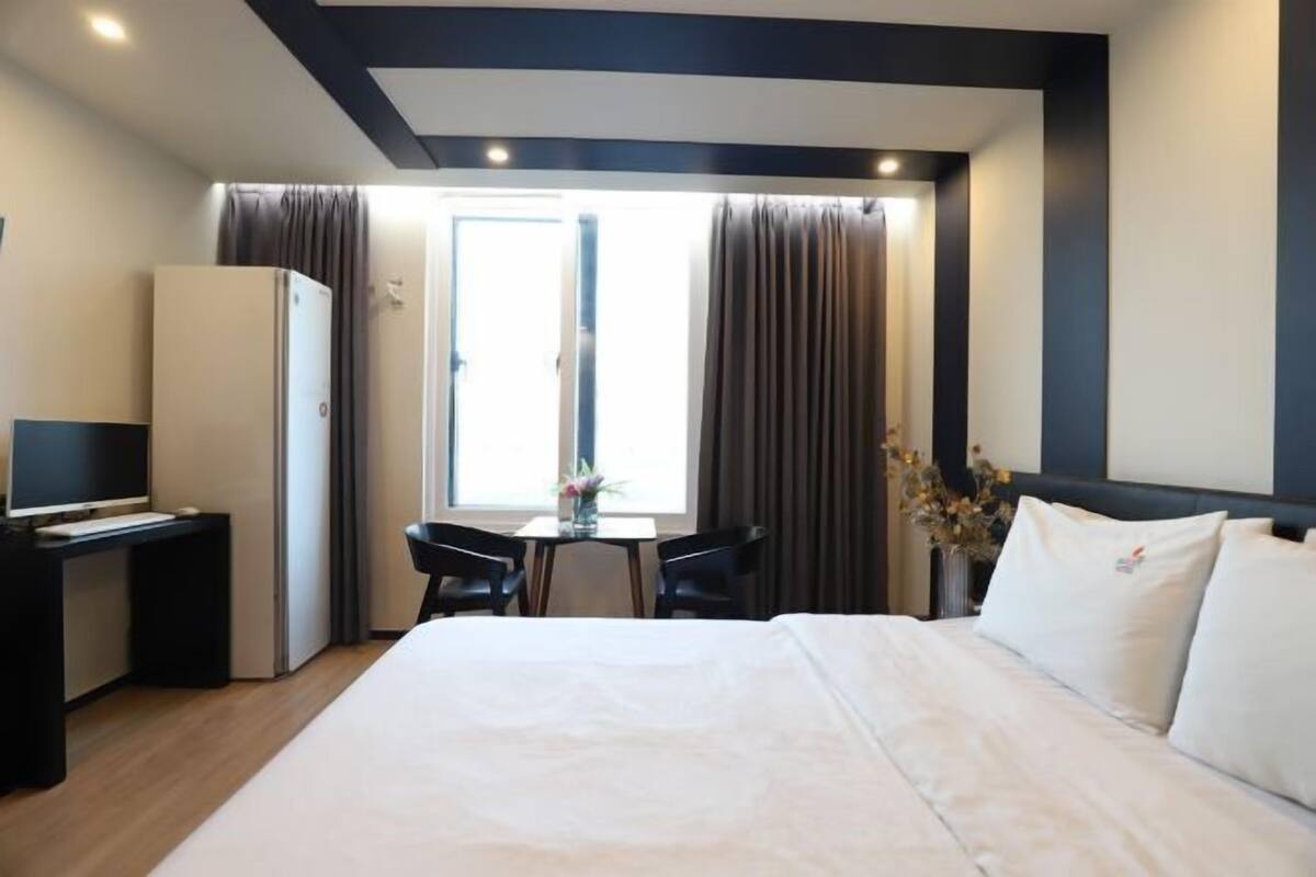 Roupas de cama premium, individualmente decorados, escrivaninha