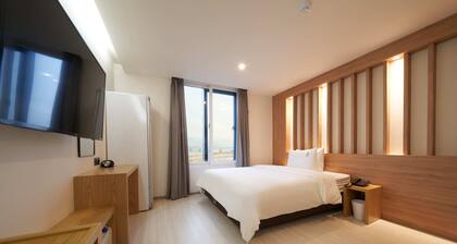 BON Hotel