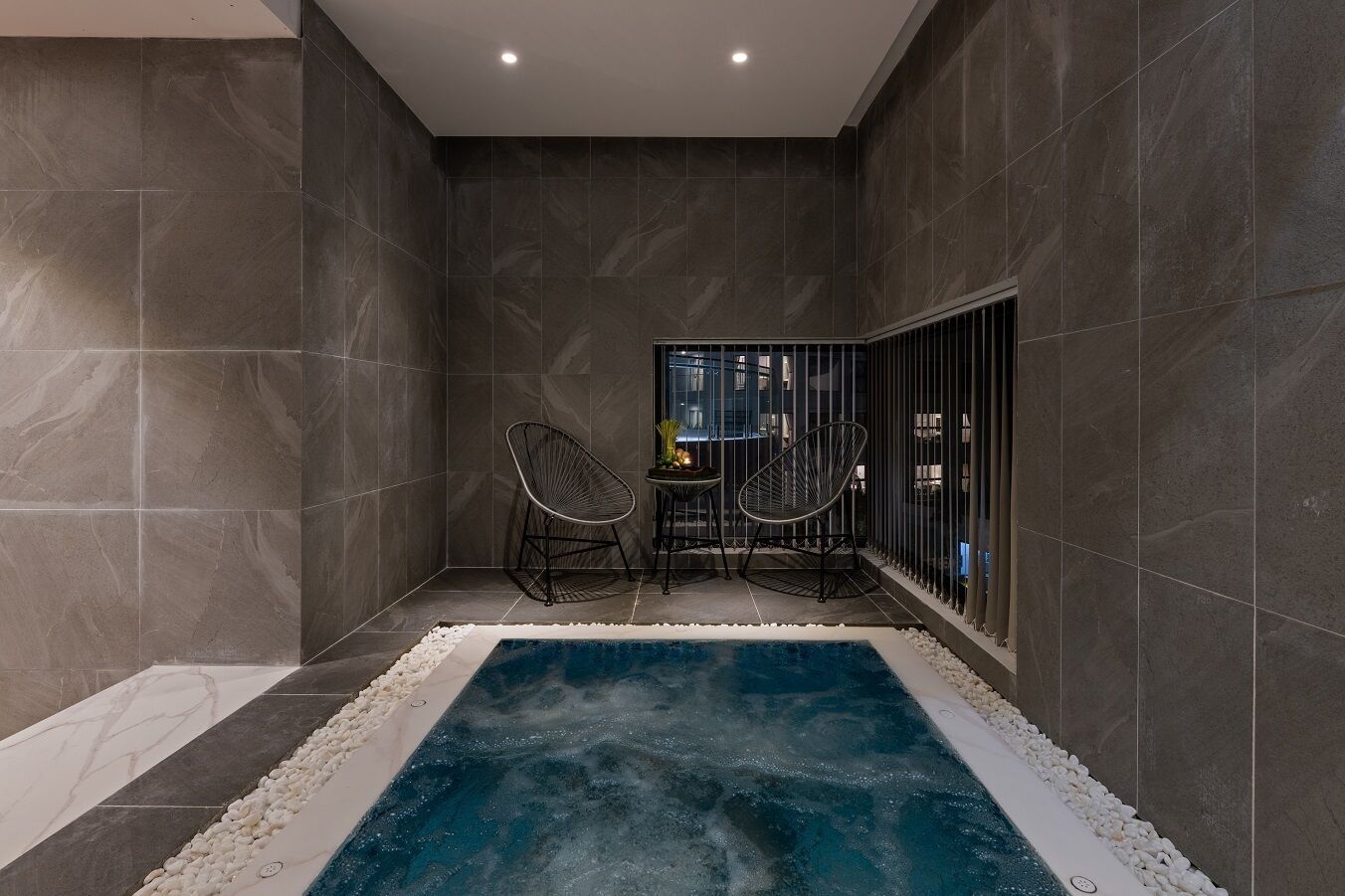 body treatments, hot stone massages, swedish massages, thai massages