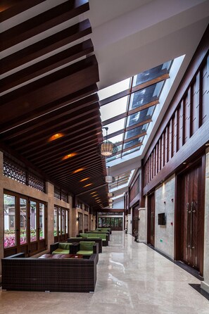 Interior - Wuzhishan Yatai Rainforest Hotel (Wuzhishan)