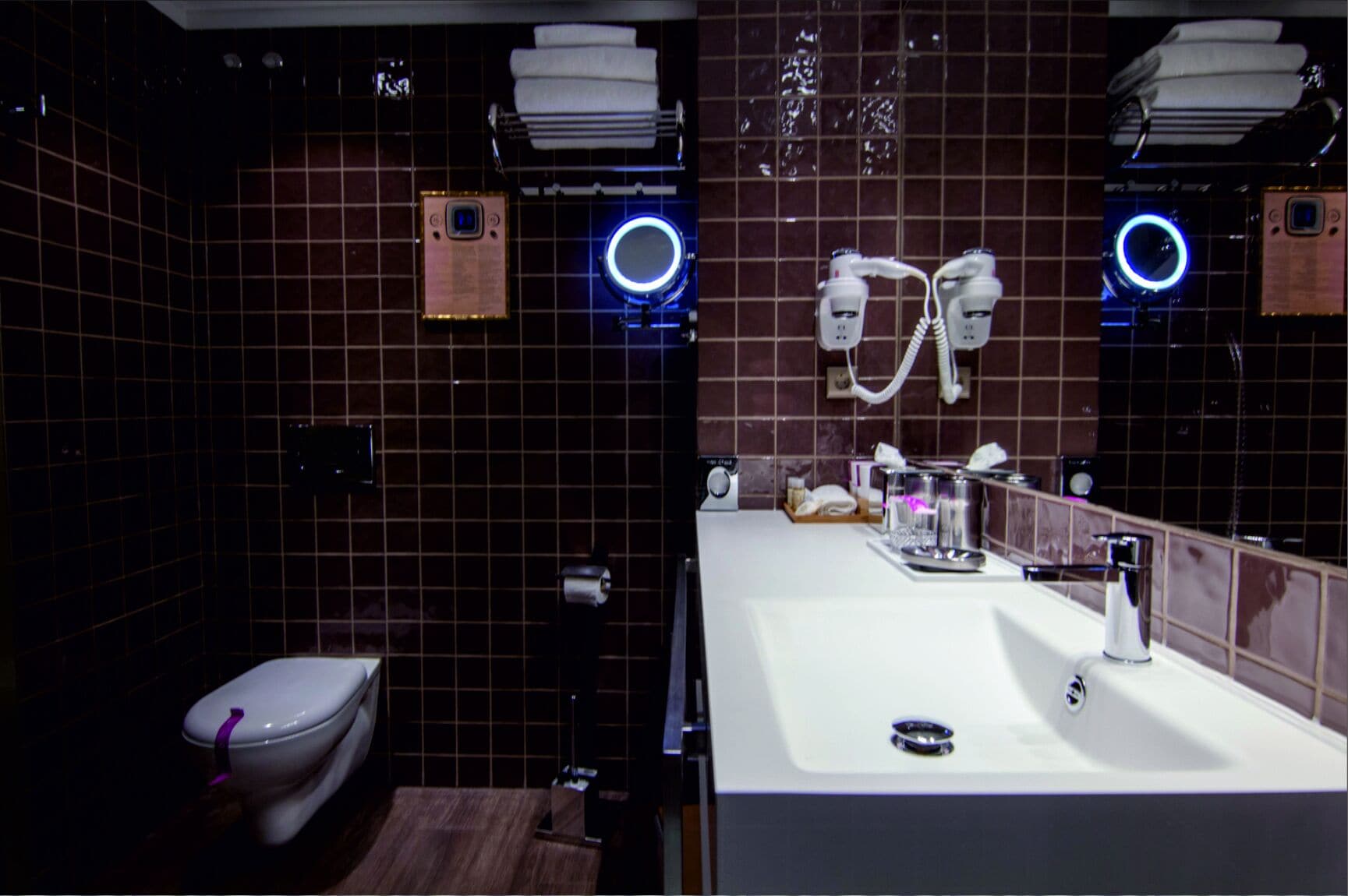 Foto - Hotel Jaguar Oporto - Airport to Hotel and City is a free Shuttle Service