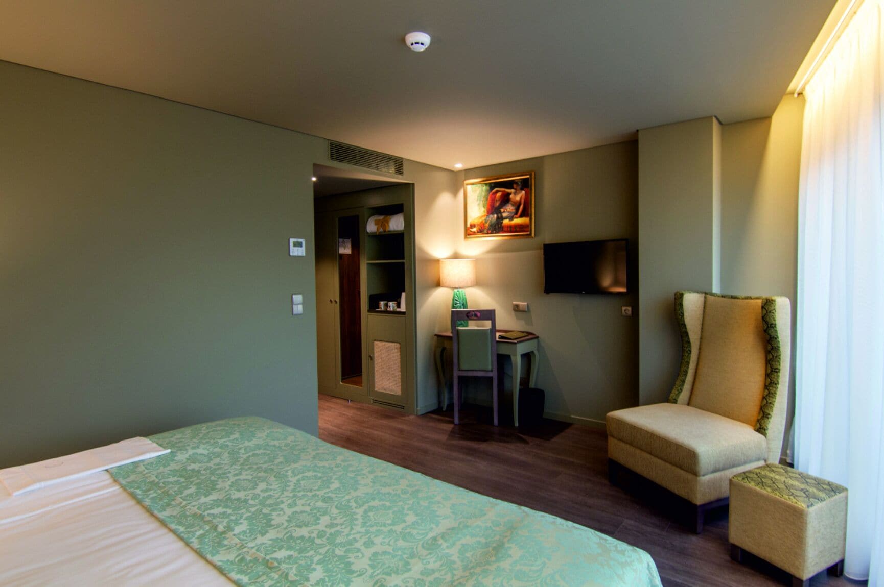 Foto - Hotel Jaguar Oporto - Airport to Hotel and City is a free Shuttle Service