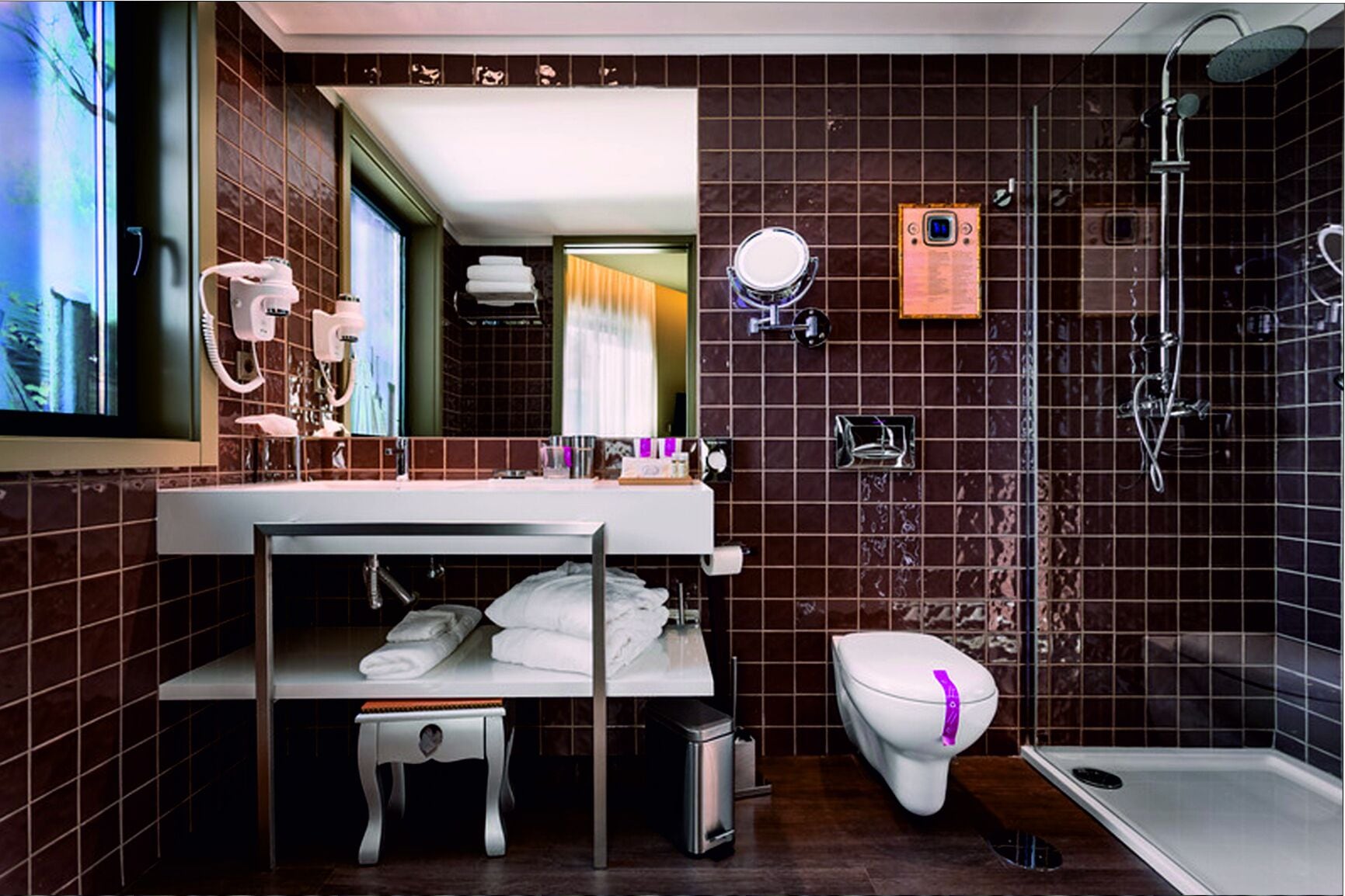 Foto - Hotel Jaguar Oporto - Airport to Hotel and City is a free Shuttle Service