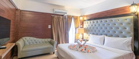 Habitación doble superior | Escritorio, wifi gratis, ropa de cama