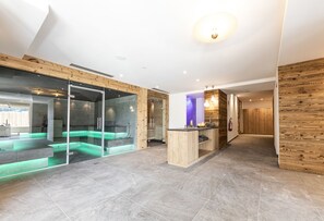 Un sauna, baño turco