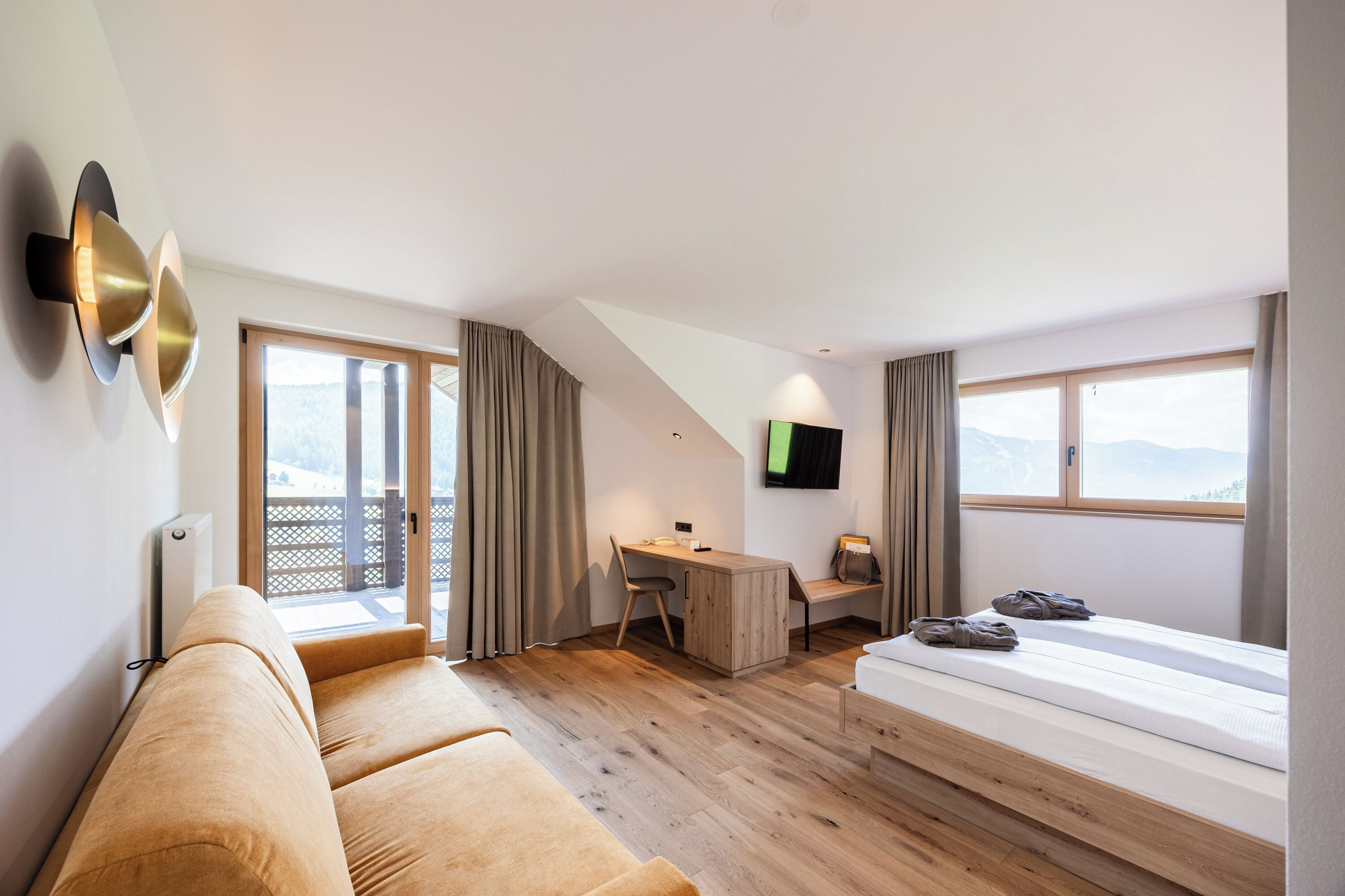 Premium Double Room | In-room safe, free WiFi, bed sheets