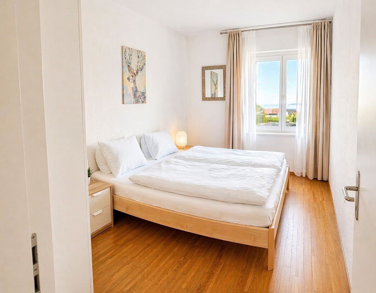 3 chambres, fer et planche à repasser, lit parapluie, Wi-Fi gratuit