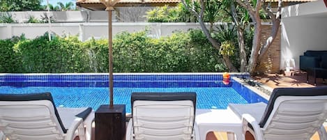 Piscine extérieure