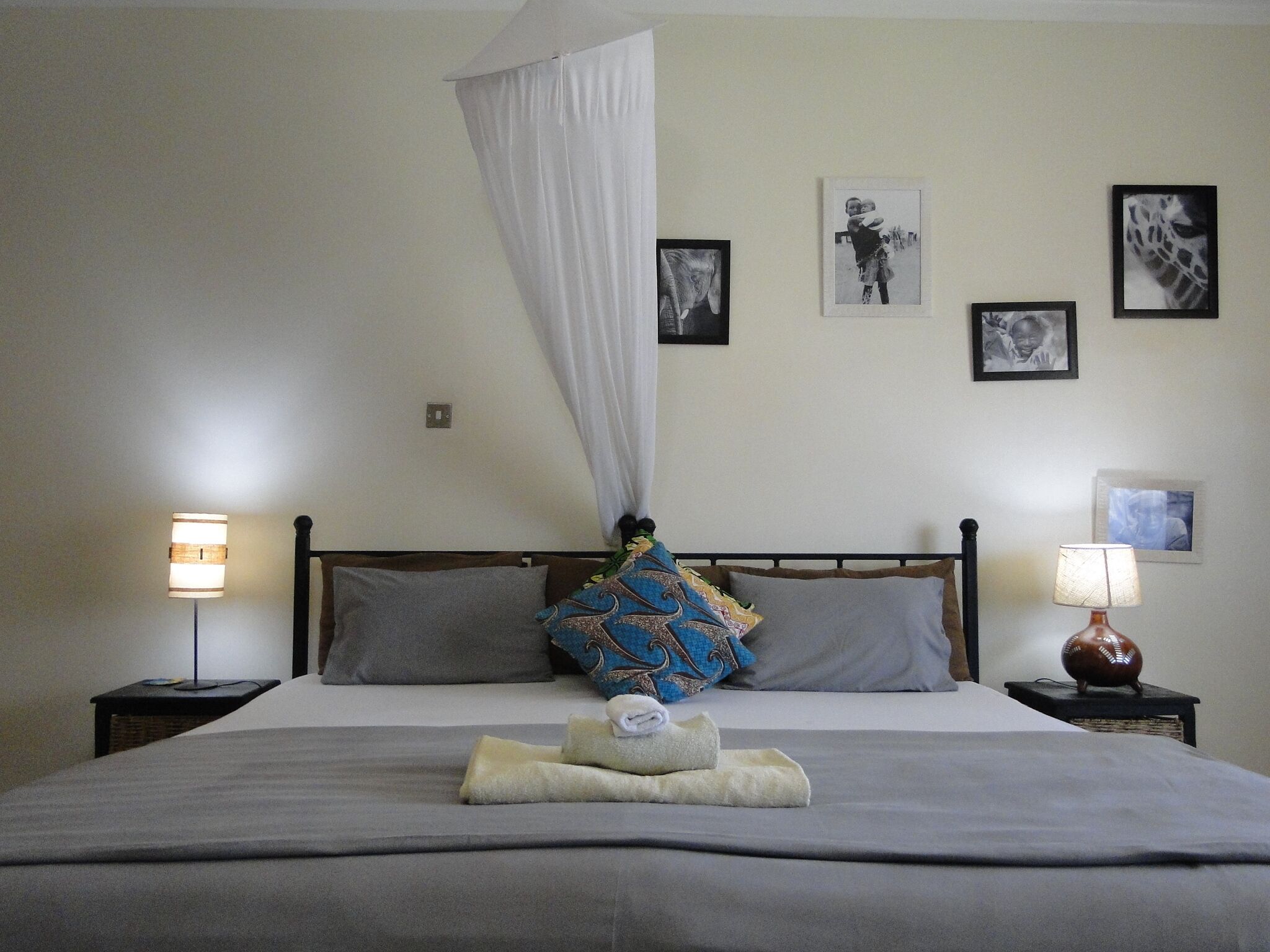 Double or Twin Room, Lake View (Room 2) | Premium bedding, individually decorated, individually furnished, desk