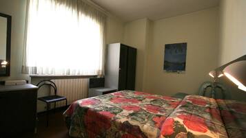 Chambre Standard Double ou avec lits jumeaux