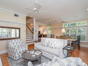 Smart TV, books - Beach Bliss: Perfect location, pool, views, steps to beach (Anna Maria)