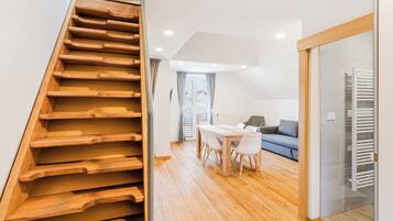 Apartma , balkony, montain view, A3 | Living room | Flat-screen TV, heated floors