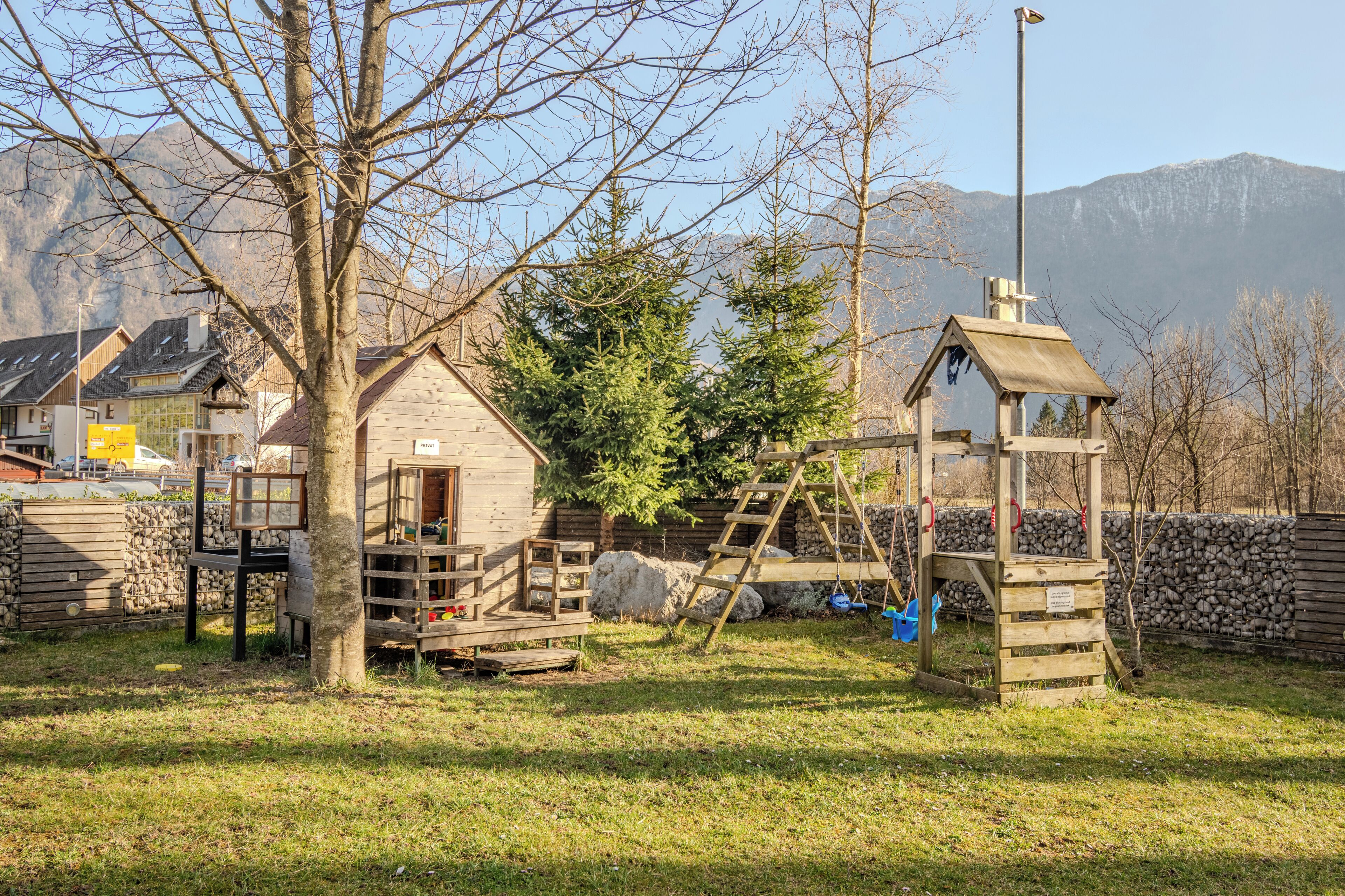 Aire de jeux - extérieure